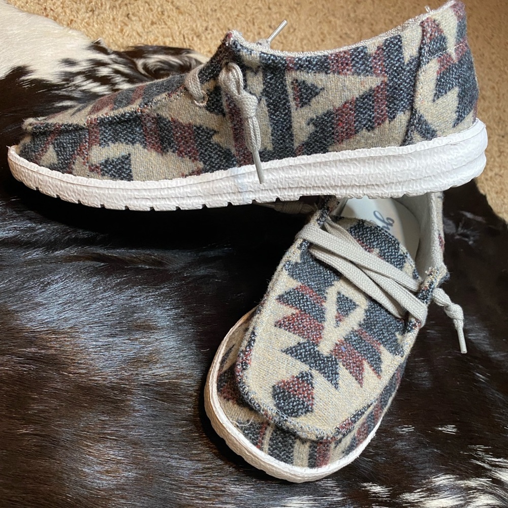 Gypsy Jazz Navy Aztec Shoes